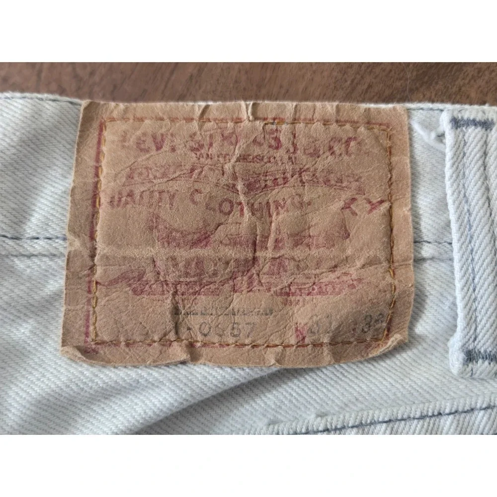 Vintage Levi's 501 0657 31x36 Faded Grey‎ Jeans 80s Made in USA Fit 30 x 36